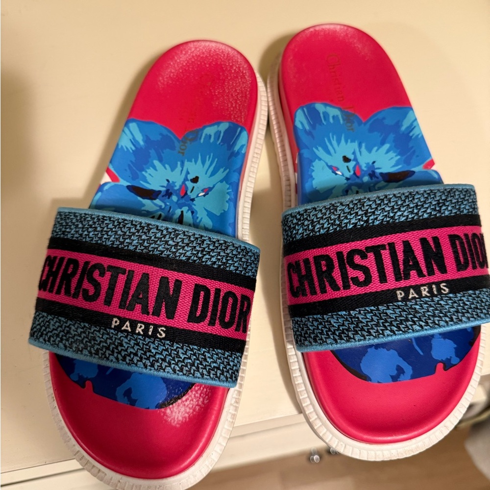 Barely worn Dior sandals size 39